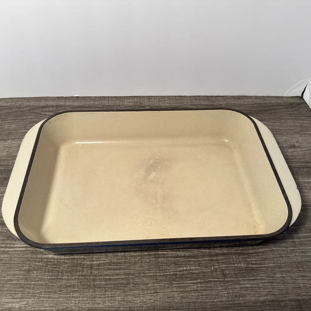 Le Creuset Enameled Cast-Iron Rectangular Baking Dish Cobalt Blue 13.25